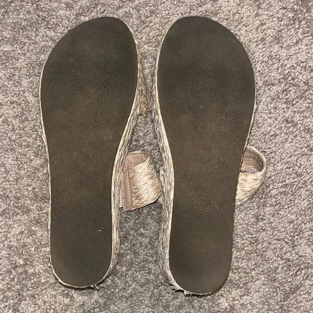 Steven Madden | slip on sandal | size 8 - Picture 7 of 7